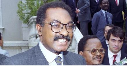 ANGOLANO LIVRE 11/08/2014 Lisboa Lopo do Nascimento, o exPM que